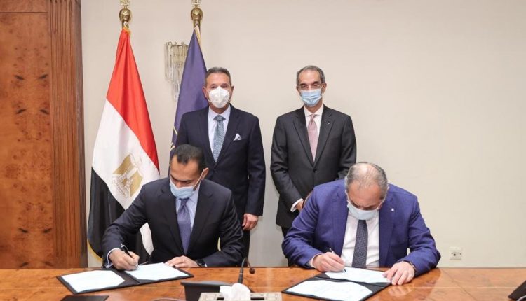 جانب من بروتوكول التعاون بين بنك مصر ومنصة مصر الرقمية