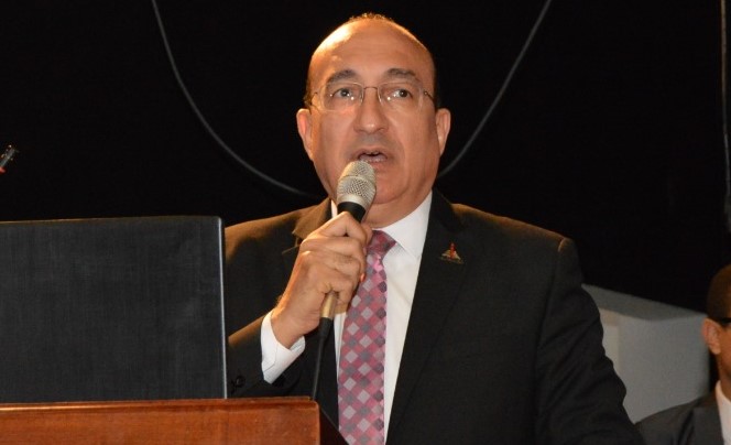 ماجد أبو العينين