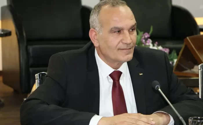 وزير الاتصالات الفلسطيني