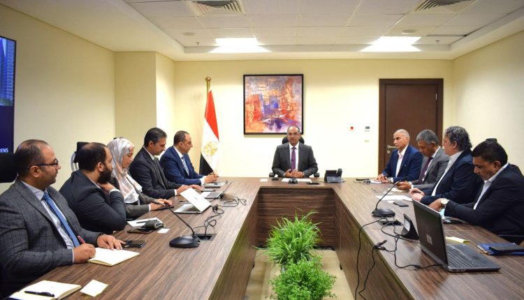 اجتماع نائب وزير الإسكان مع شركة سيمنز