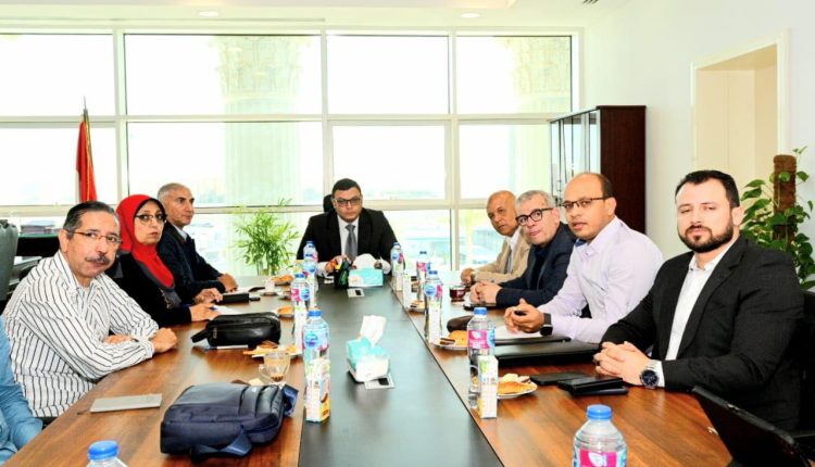 اجتماع وزير الإسكان