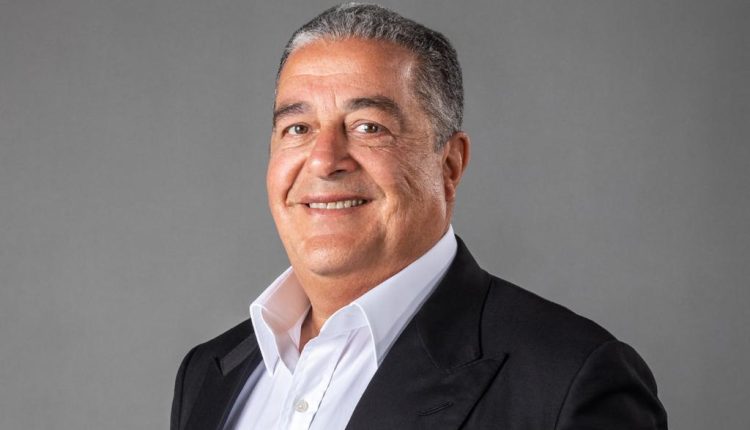 ياسين منصور