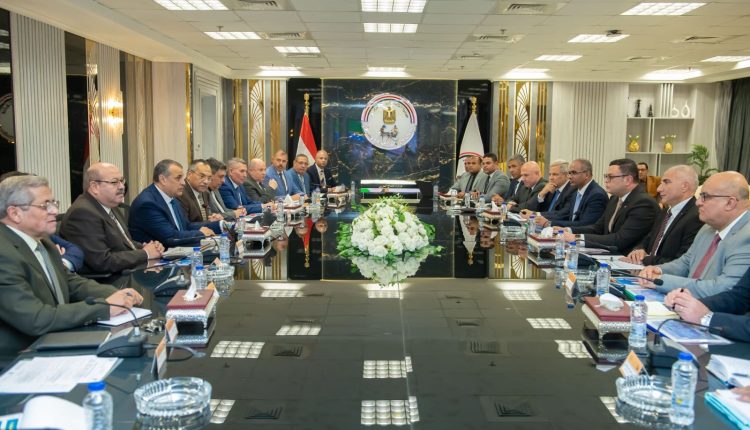 اجتماع وزيرا الإنتاج الحربي والإسكان