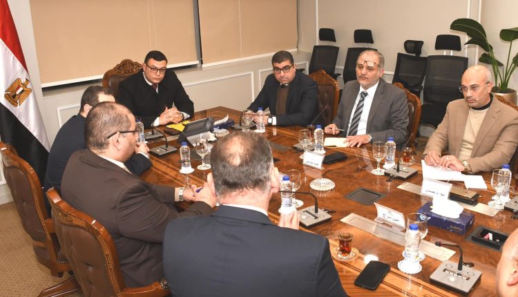 اجتماع وزير الإسكان مع شركة فاوندرز