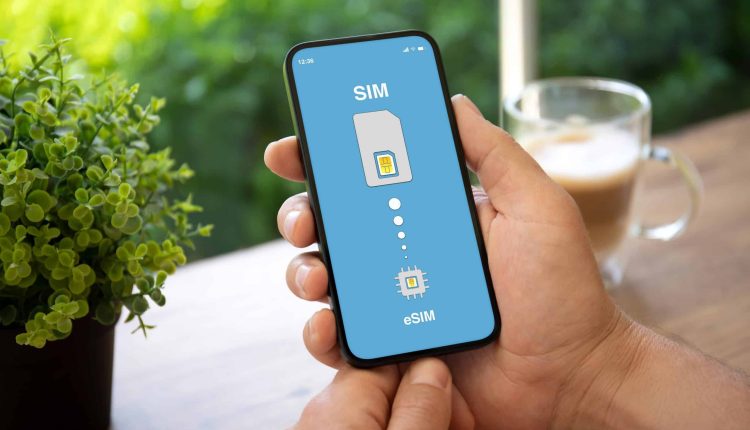 الشريحة المدمجة «eSIM»