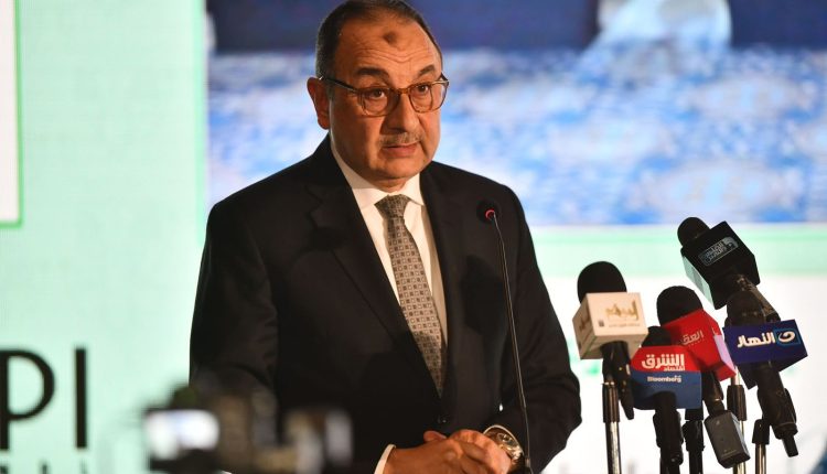 وزير قطاع الأعمال العام المهندس محمد شيمي